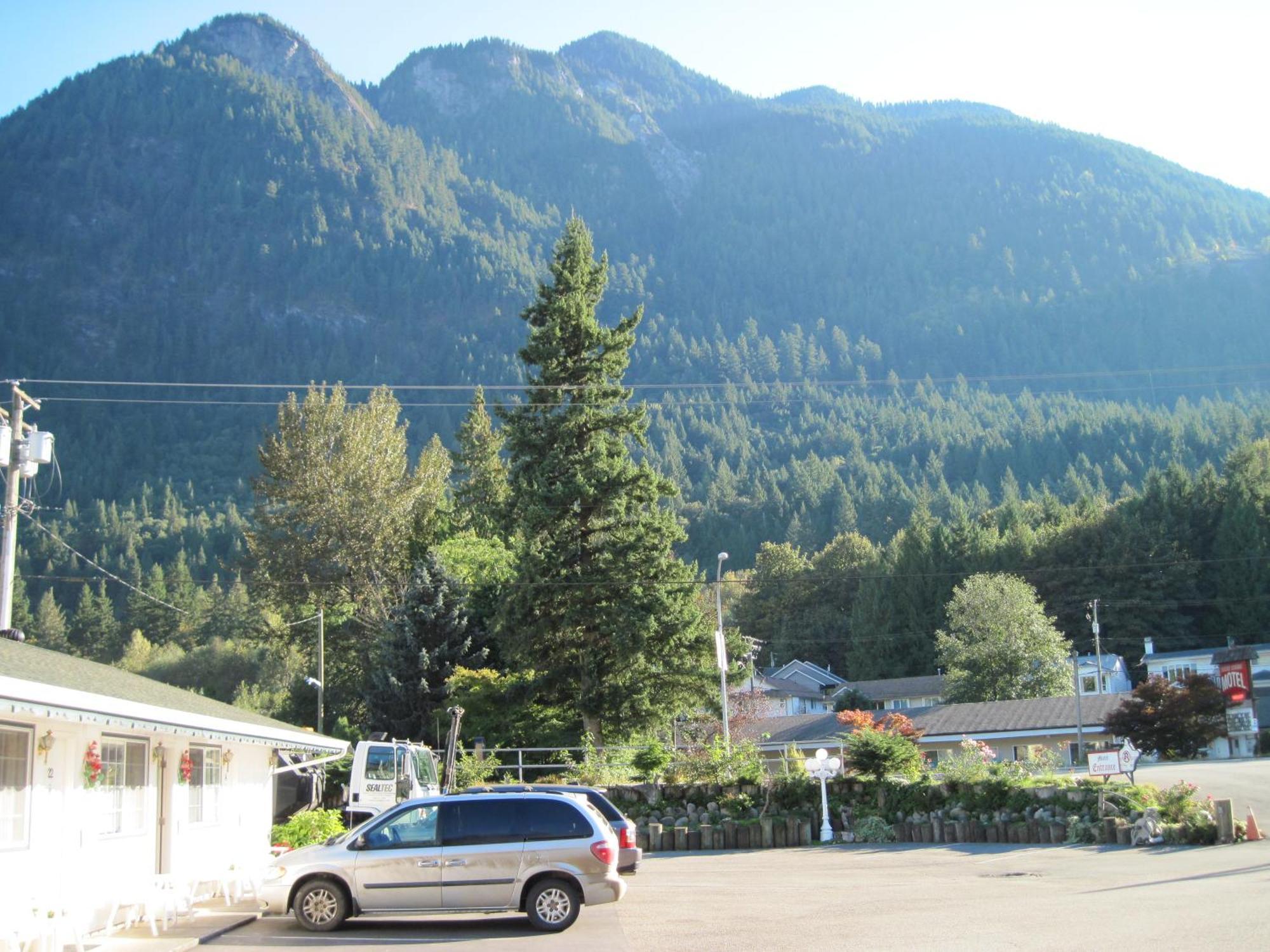 Alpine Motel Хоуп Экстерьер фото